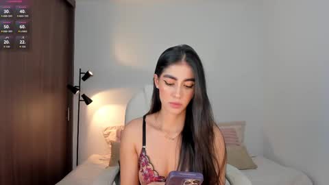 Snapshot of rebeccabaxter chatting on October 14, 1:50 am Rebecca online show from October 14, 1:50 am