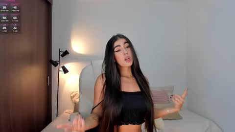 Snapshot of rebeccabaxter chatting on October 29, 2:14 am Rebecca online show from October 29, 2:14 am