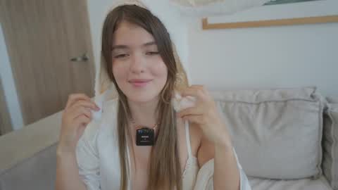 Snapshot of rebeccastonee chatting on April 4, 6:16 pm - Maria - Of rebeccastonec - telegram online show from April 4, 6:16 pm