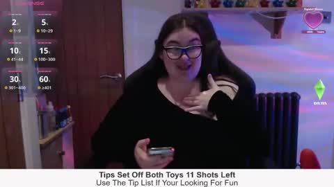 rebeccasummercam online show from February 4, 6:47 pm