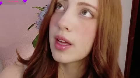 Snapshot of rebeccawhite_meow chatting on July 23, 1:58 am rebeccawhite_meow online show from July 23, 1:58 am