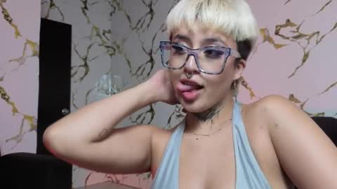 REBEKA online show from April 5, 1:36 am