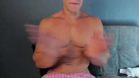 twitter REECET26 instagram RECCETAYLOR online show from September 12, 11:48 pm