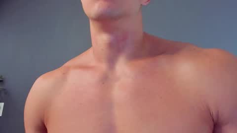 twitter REECET26 instagram RECCETAYLOR online show from September 18, 2:19 pm