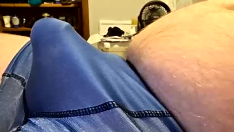 Snapshot of red24devils chatting on March 24, 11:37 am red24devils online show from March 24, 11:37 am