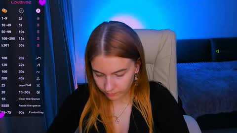 Snapshot of red__dizzy chatting on September 17, 7:59 pm red__dizzy online show from September 17, 7:59 pm