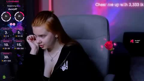 red__dizzy online show from June 28, 9:43 pm
