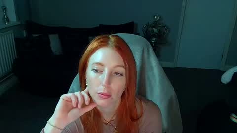 Red -  online show from January 28, 9:40 pm
