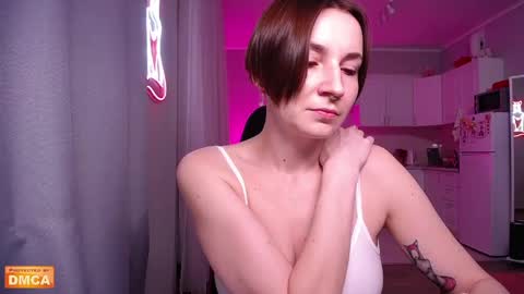 Elpis online show from February 8, 5:08 pm