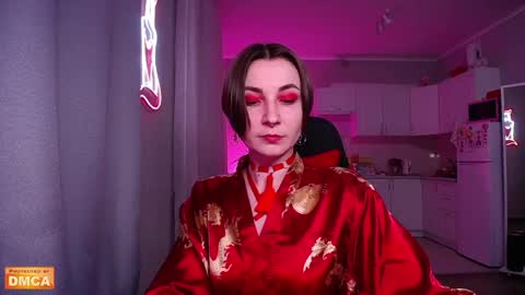 Elpis online show from February 14, 8:15 pm