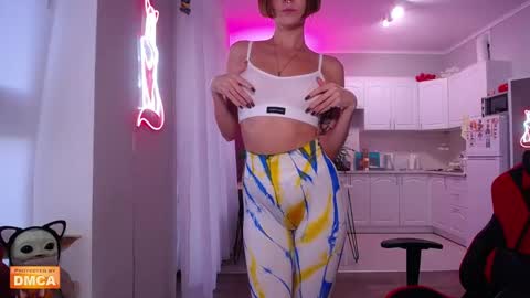 Elpis online show from September 11, 3:39 am