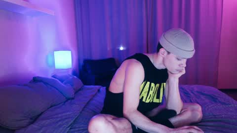 Snapshot of red_guy1 chatting on February 3, 5:03 pm Sean Fire online show from February 3, 5:03 pm