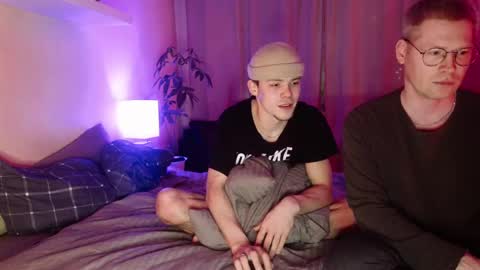 Snapshot of red_guy1 chatting on February 12, 8:40 pm Sean Fire online show from February 12, 8:40 pm