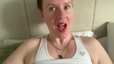 Rosie online show from October 31, 8:04 am