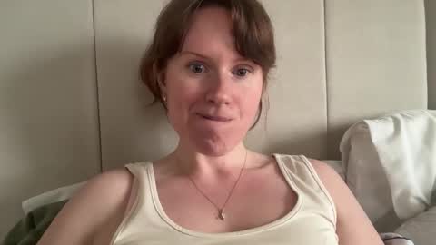 Rosie online show from March 8, 4:00 pm
