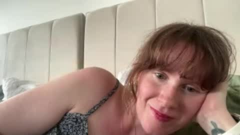 Snapshot of red_head_rosie_69 chatting on June 27, 4:01 pm Rosie online show from June 27, 4:01 pm