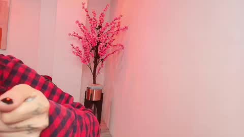 Res Moon online show from January 29, 1:16 am