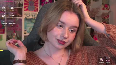 Snapshot of red_queeen chatting on January 29, 11:46 pm QUEEN OF EVIL online show from January 29, 11:46 pm