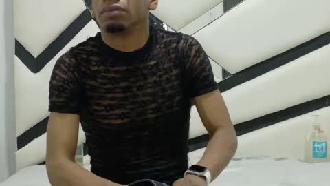 redbryan_ebano online show from October 7, 8:06 pm