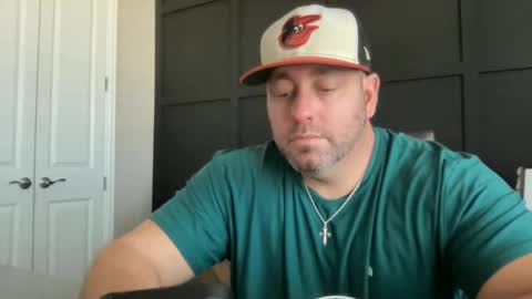 Snapshot of redbull1414 chatting on November 15, 5:31 pm RedBull online show from November 15, 5:31 pm