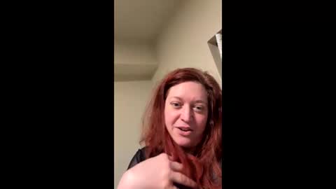 Snapshot of reddawn13 chatting on June 2, 4:25 am reddawn13 online show from June 2, 4:25 am