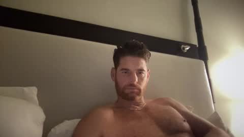 Snapshot of reddead7100 chatting on October 18, 6:58 am reddead7100 online show from October 18, 6:58 am