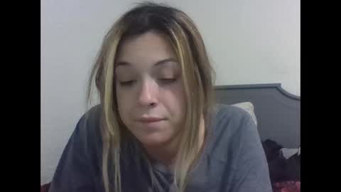 Snapshot of reddwaxx chatting on March 10, 2:00 pm reddwaxx online show from March 10, 2:00 pm