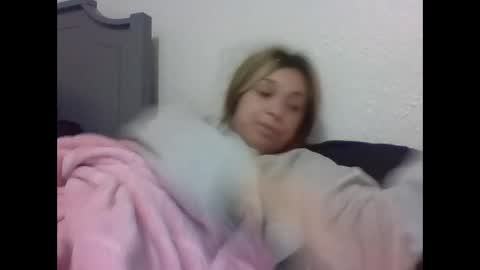 Snapshot of reddwaxx chatting on March 20, 2:22 pm reddwaxx online show from March 20, 2:22 pm