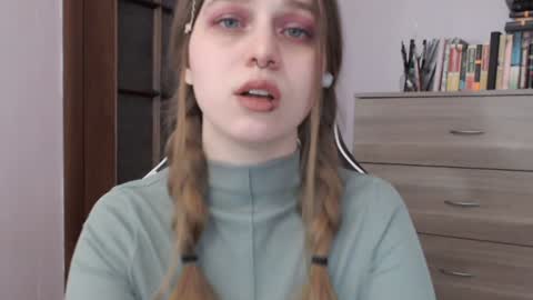 Lily online show from January 26, 3:38 am