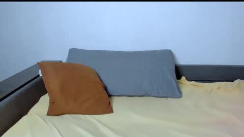 redheadhottiee online show from October 13, 7:52 am