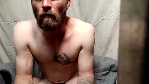 Snapshot of redheadlover828 chatting on January 30, 8:01 am Kevin online show from January 30, 8:01 am