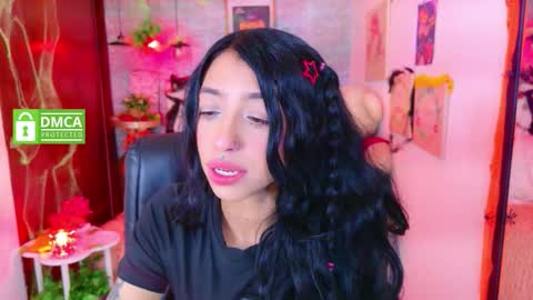Snapshot of redhotter_ chatting on October 10, 7:57 pm Lili Lopez online show from October 10, 7:57 pm