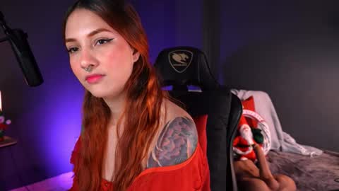 Red Jasmine online show from November 21, 10:19 pm