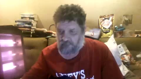 Snapshot of redmud3 chatting on December 24, 3:05 pm redmud3 online show from December 24, 3:05 pm