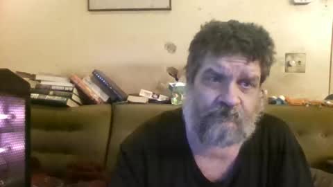 Snapshot of redmud3 chatting on December 2, 8:37 pm redmud3 online show from December 2, 8:37 pm