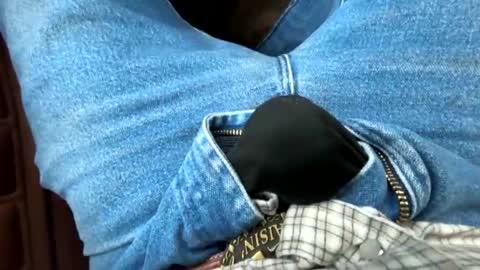 Snapshot of redneck200770 chatting on January 13, 11:21 pm redneck200770 online show from January 13, 11:21 pm