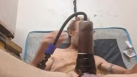 rednicedick online show from October 19, 5:19 am