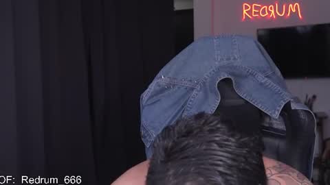 Red online show from July 28, 4:39 pm