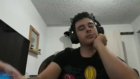 RedsoulReaver online show from October 8, 5:27 am