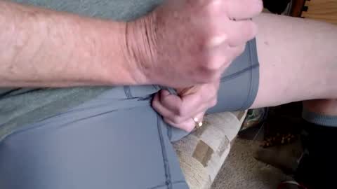 Max online show from January 4, 7:23 pm