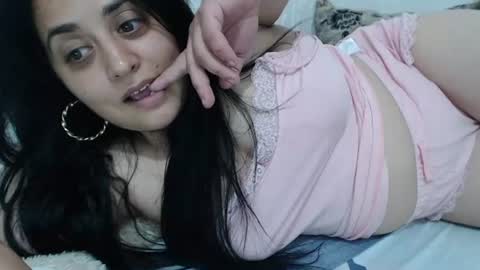 Reea online show from June 24, 8:19 pm