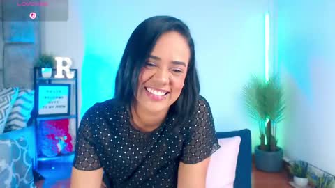 regina1819 online show from June 5, 1:23 am