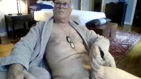 Snapshot of regularguynola chatting on December 25, 6:30 pm RegularGuyNOLA online show from December 25, 6:30 pm