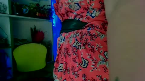 Karina online show from January 17, 2:39 pm