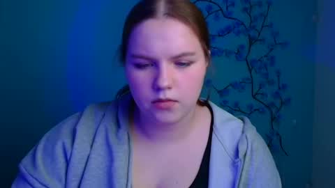 Reina online show from January 10, 12:29 pm