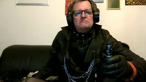 relevepain online show from March 28, 3:17 am