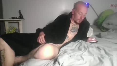 Snapshot of remshotdt chatting on November 23, 4:12 am remshotdt online show from November 23, 4:12 am