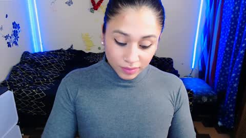 Snapshot of renata4you chatting on December 20, 6:02 pm Fitgirl online show from December 20, 6:02 pm