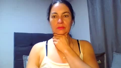 renata_hot1 online show from June 11, 2:44 am