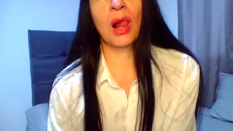 renata_hot1 online show from June 12, 10:52 pm